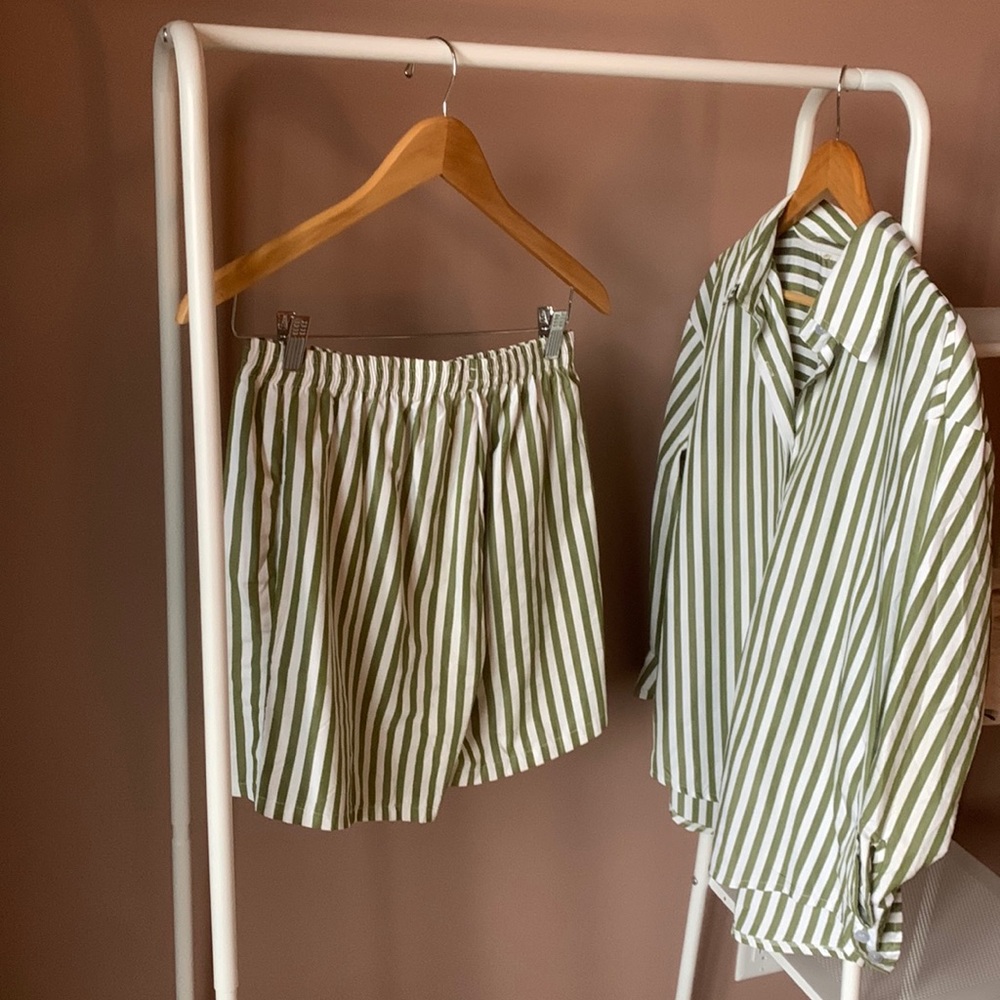 High waisted striped shorts